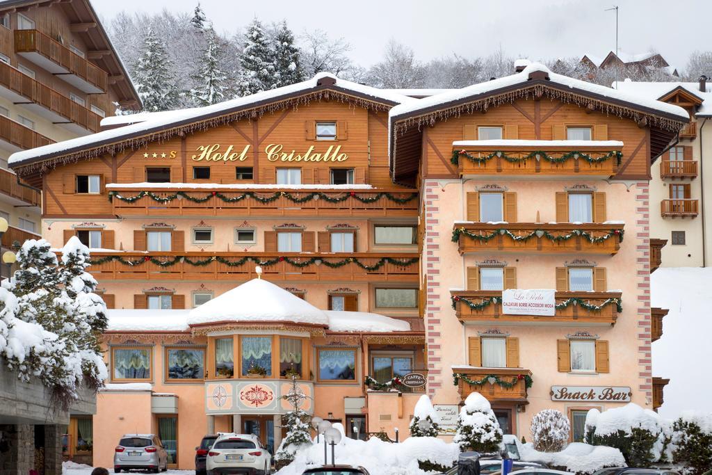 Hotel Cristallo Andalo Exteriör bild